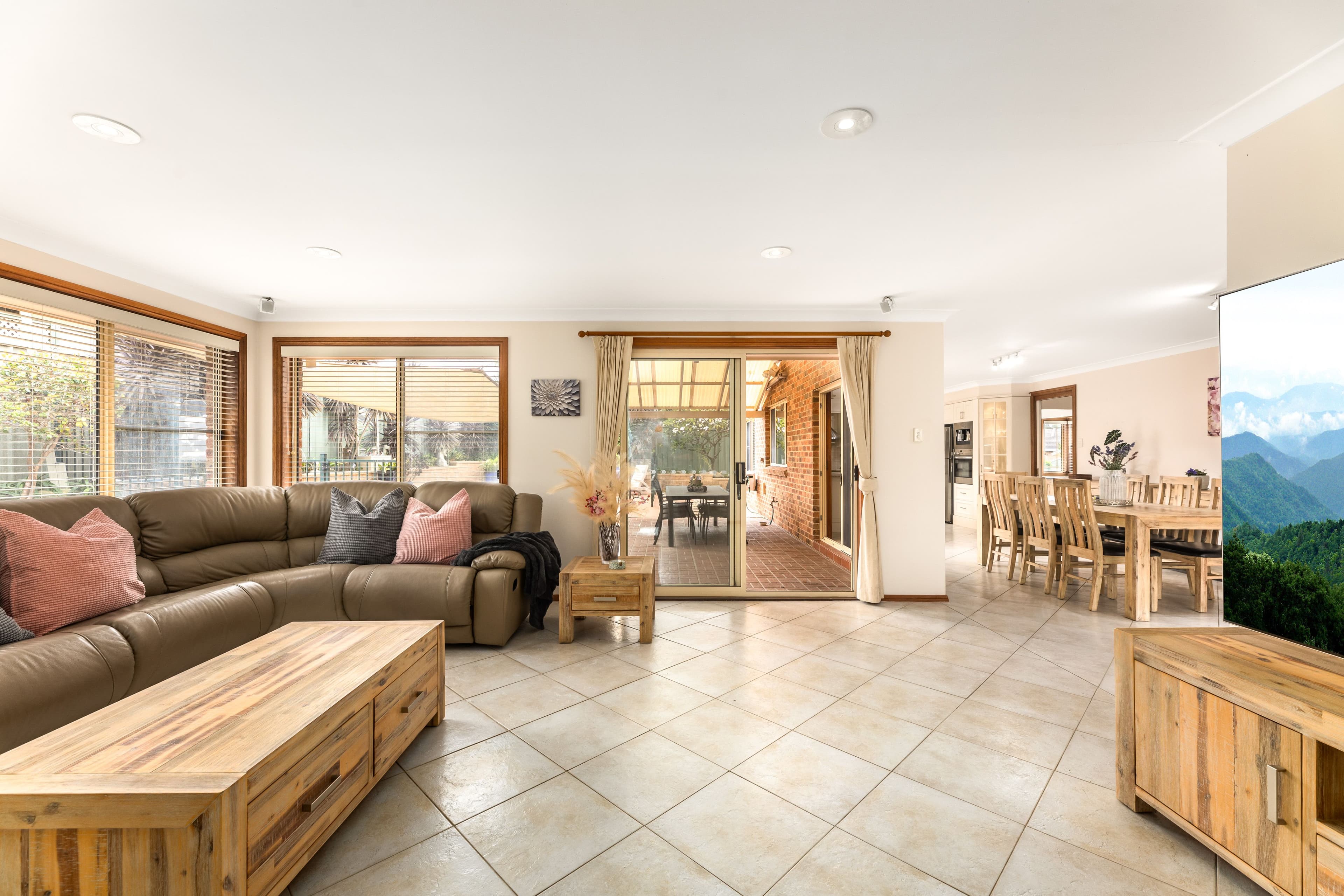 2 Dalpura Place, Bangor NSW 2234, Bangor - Thumbnail 3