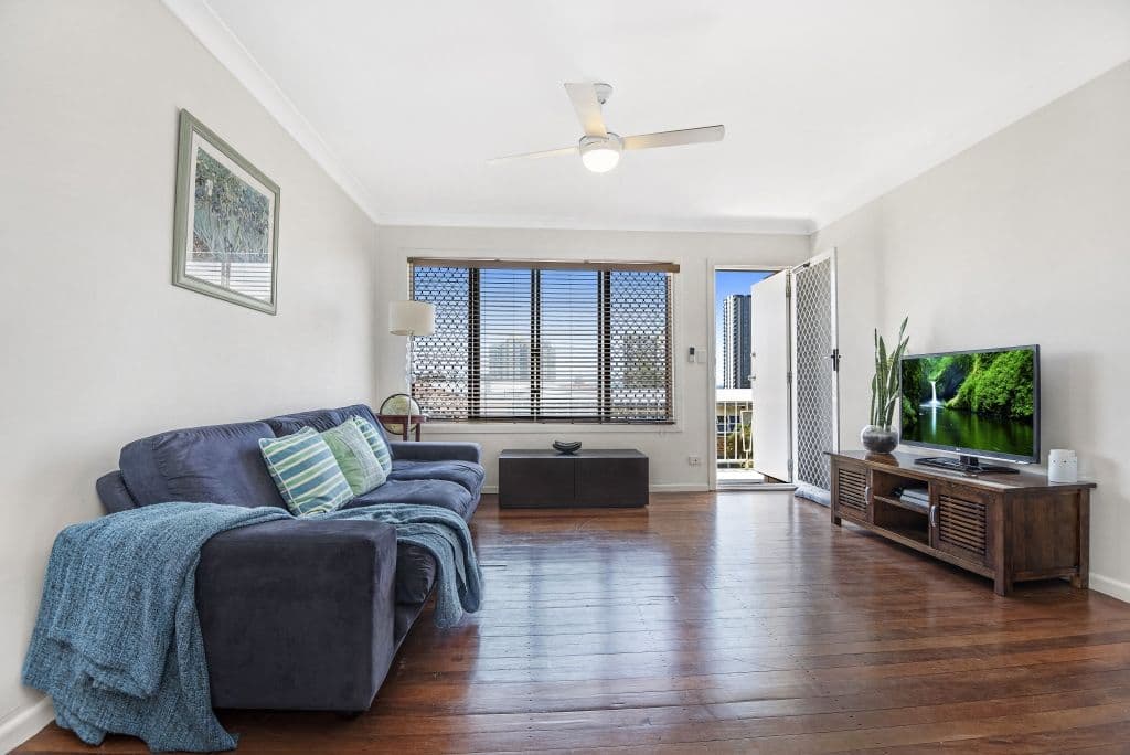 61 McLean Street, Coolangatta QLD 4225, Coolangatta - Thumbnail 4