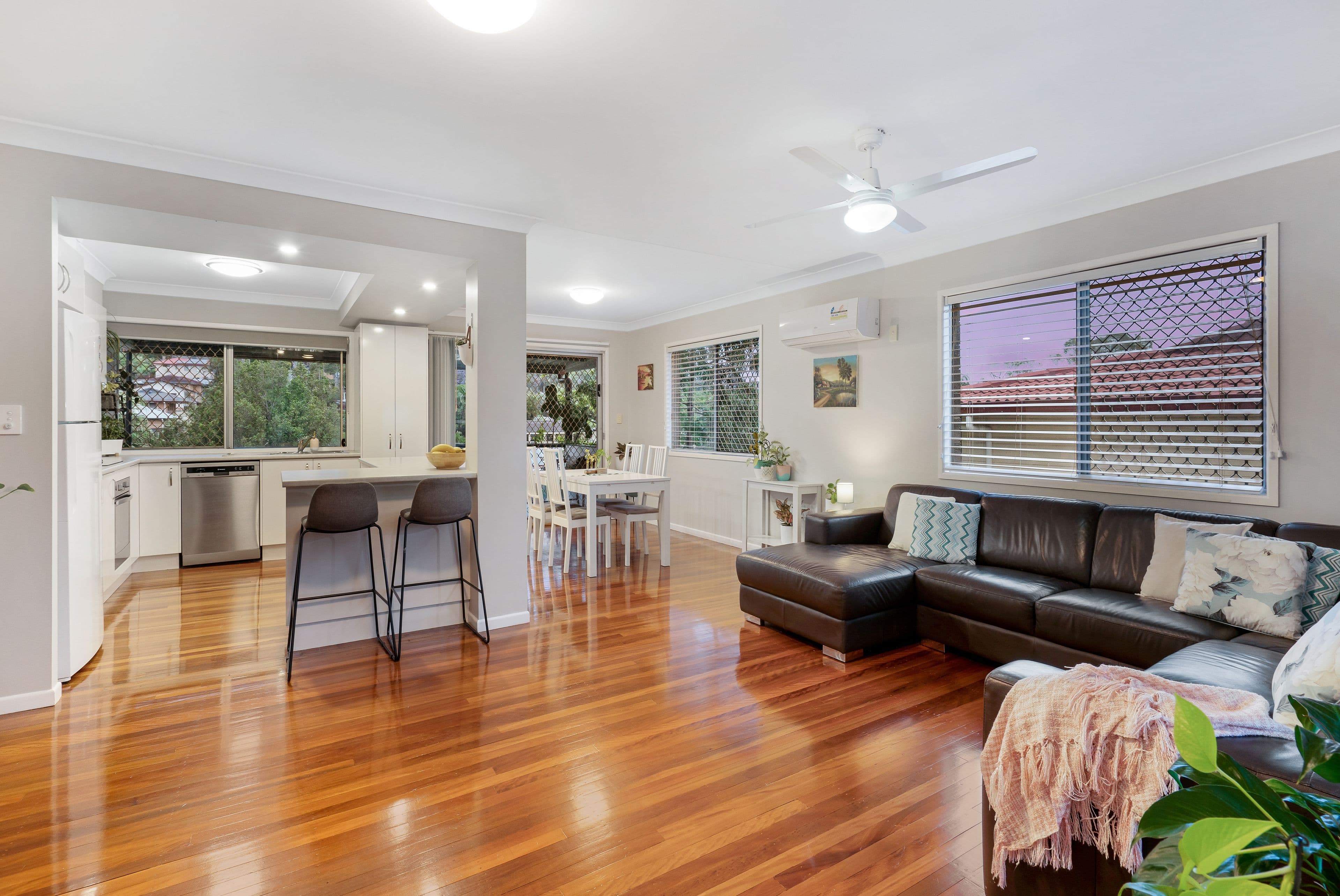4 Tarcoola Street, Rochedale South QLD 4123, Rochedale South - Thumbnail 2