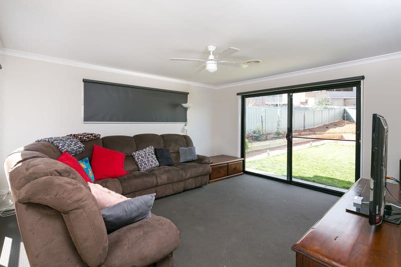 6 Trickett Court, Kangaroo Flat VIC 3555, Kangaroo Flat - Thumbnail 2
