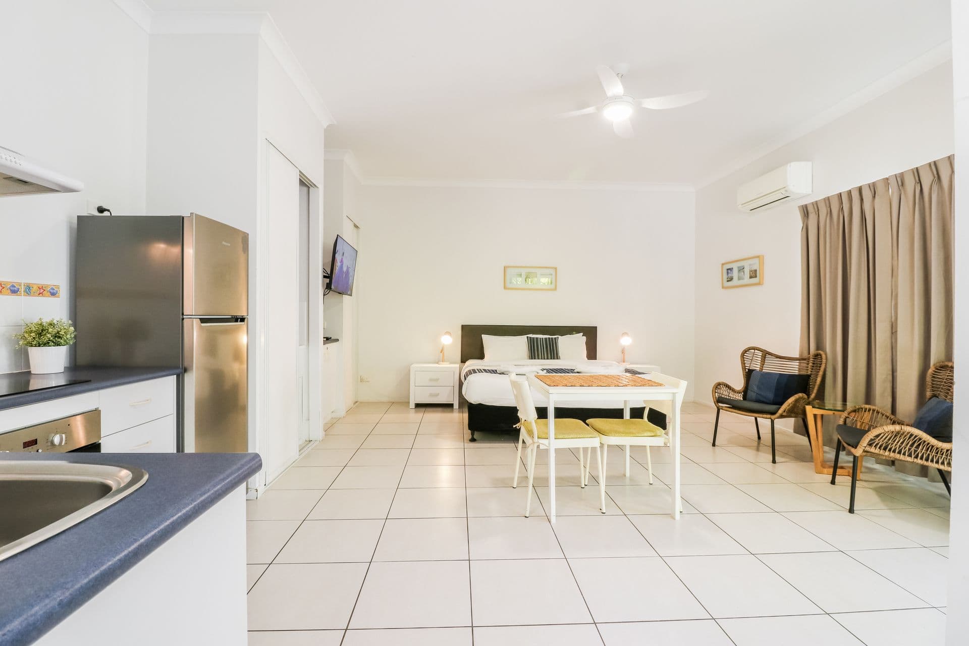 4 Ocean Beach Drive, Agnes Water QLD 4677, Agnes Water - Thumbnail 4