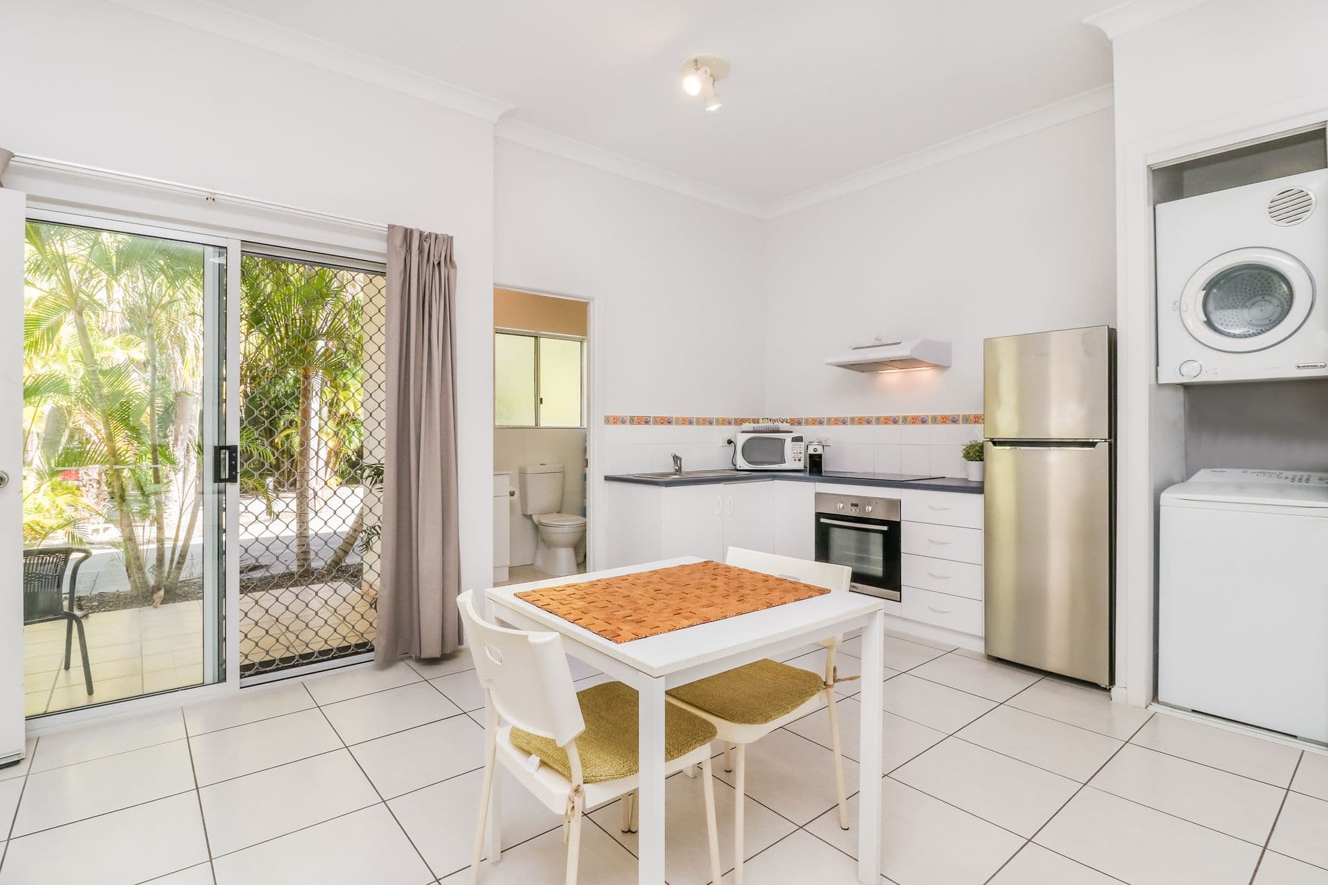4 Ocean Beach Drive, Agnes Water QLD 4677, Agnes Water - Thumbnail 7
