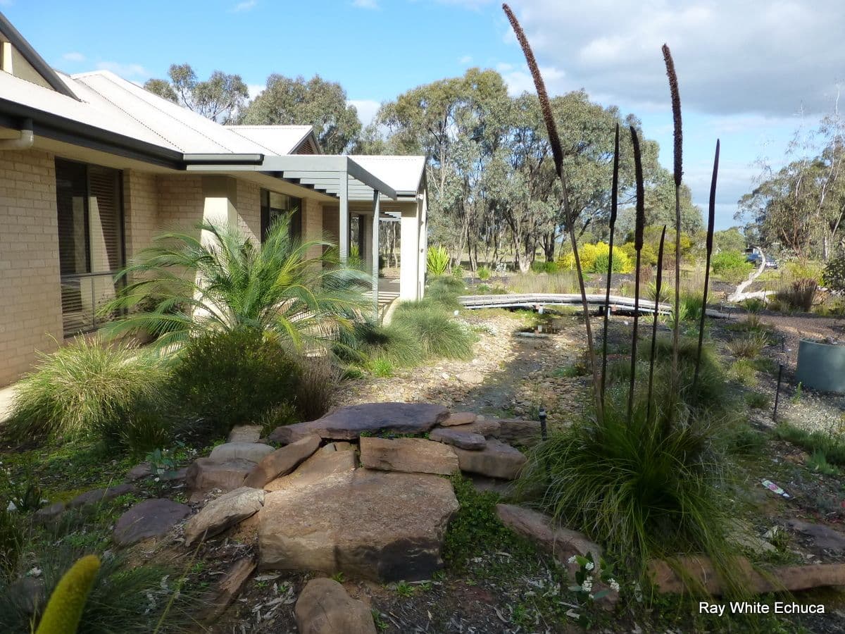 193 Fraser Road, ECHUCA VIC 3564, Echuca - Thumbnail 2
