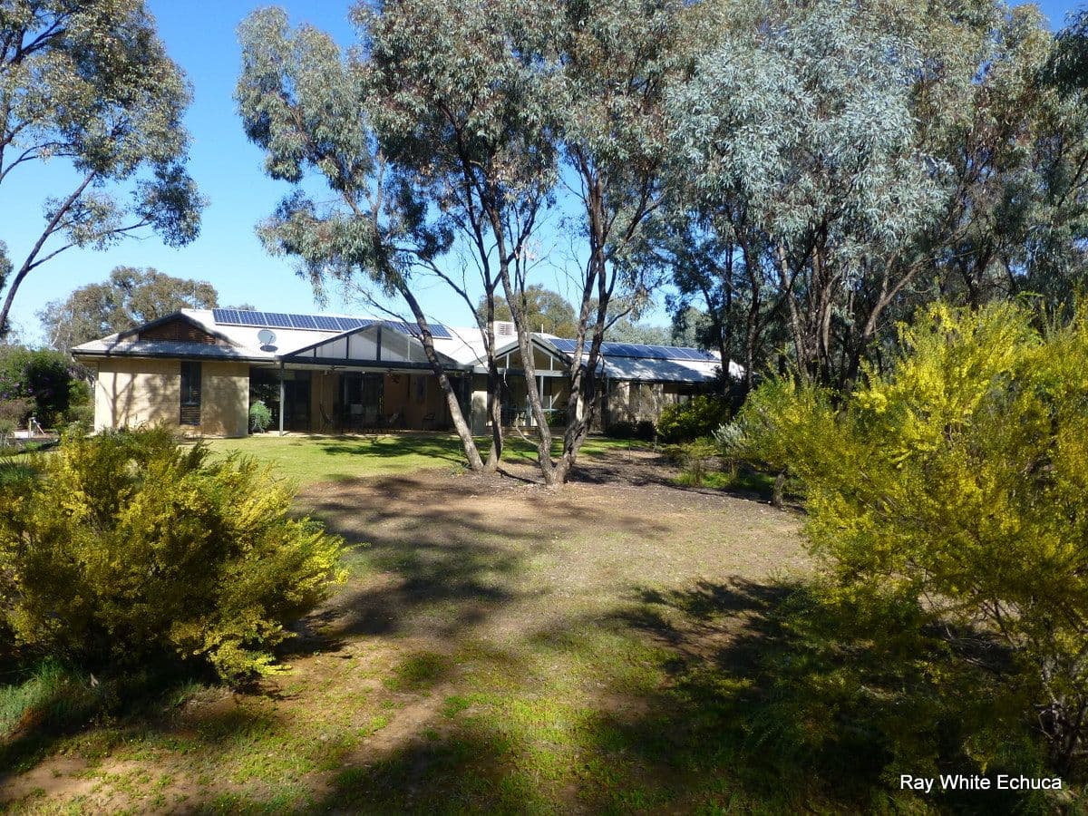 193 Fraser Road, ECHUCA VIC 3564, Echuca - Thumbnail 3