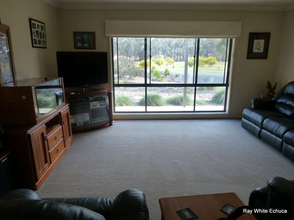 193 Fraser Road, ECHUCA VIC 3564, Echuca - Thumbnail 6