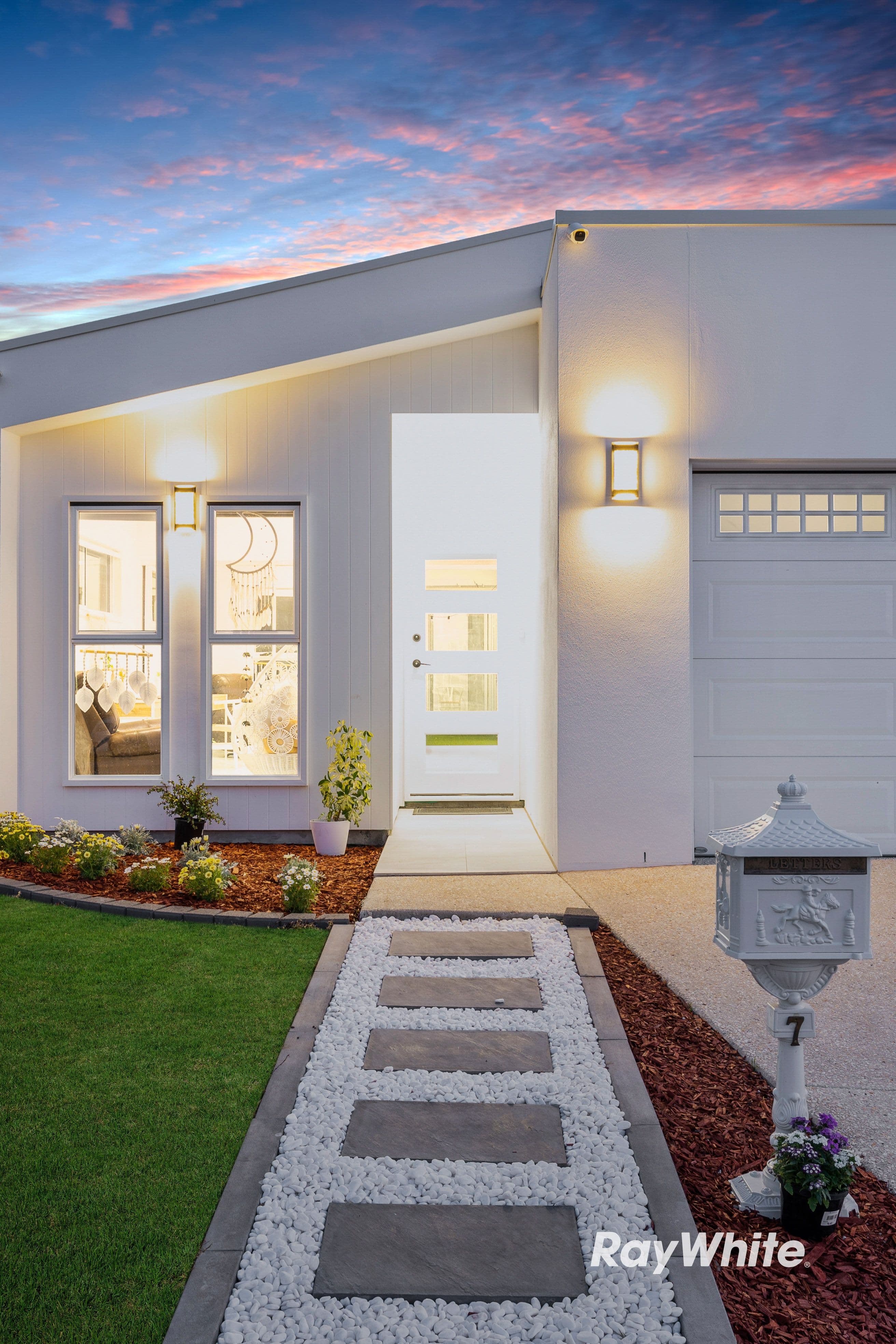 7 Livadi Street, Park Ridge QLD 4125, Park Ridge - Thumbnail 2