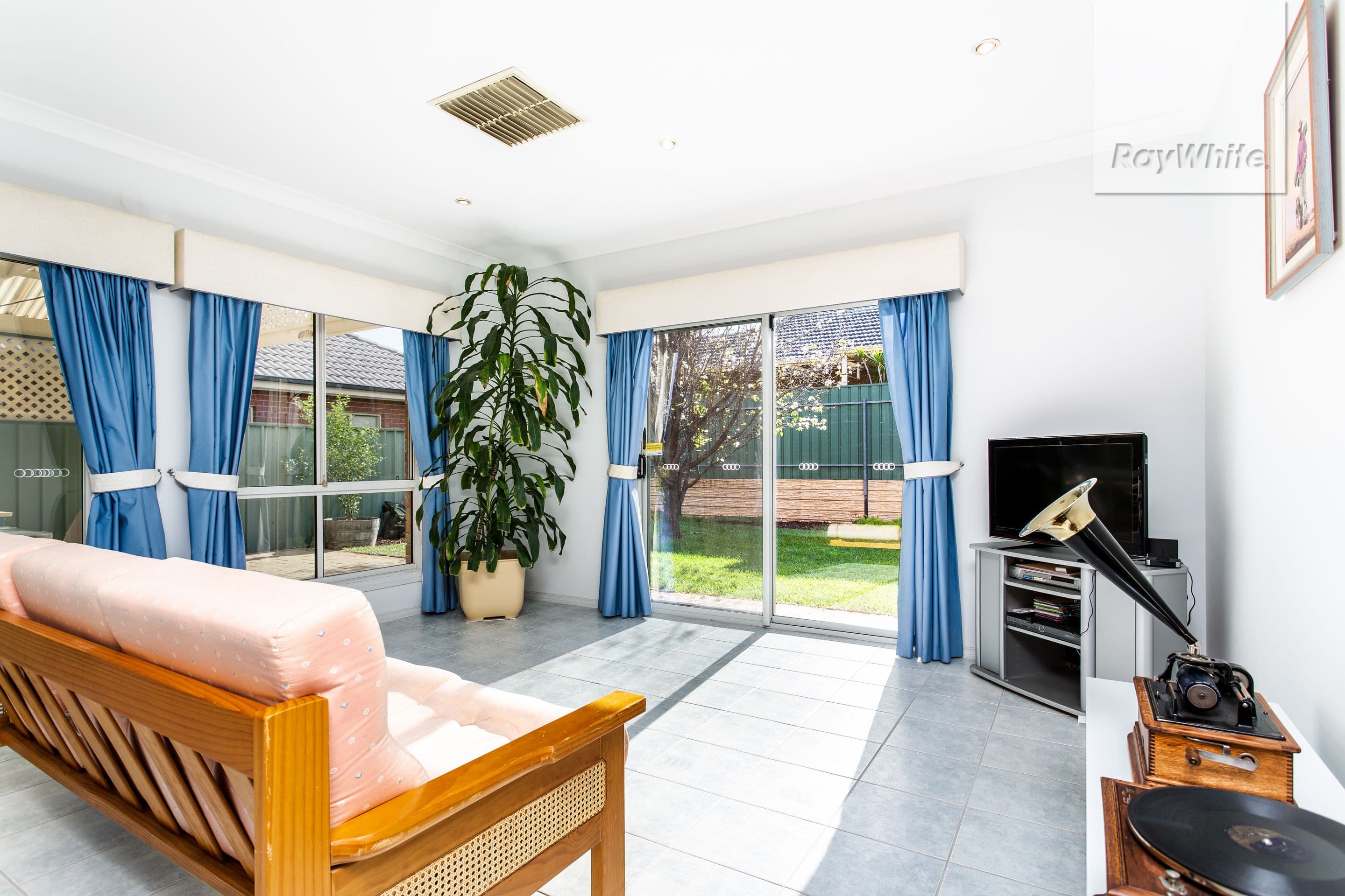 59 Windermere Crescent, Mawson Lakes SA 5095, Mawson Lakes - Thumbnail 4