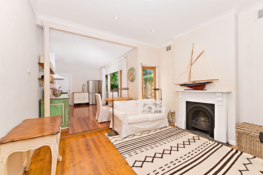91 Lennox Street, Newtown - Thumbnail 2