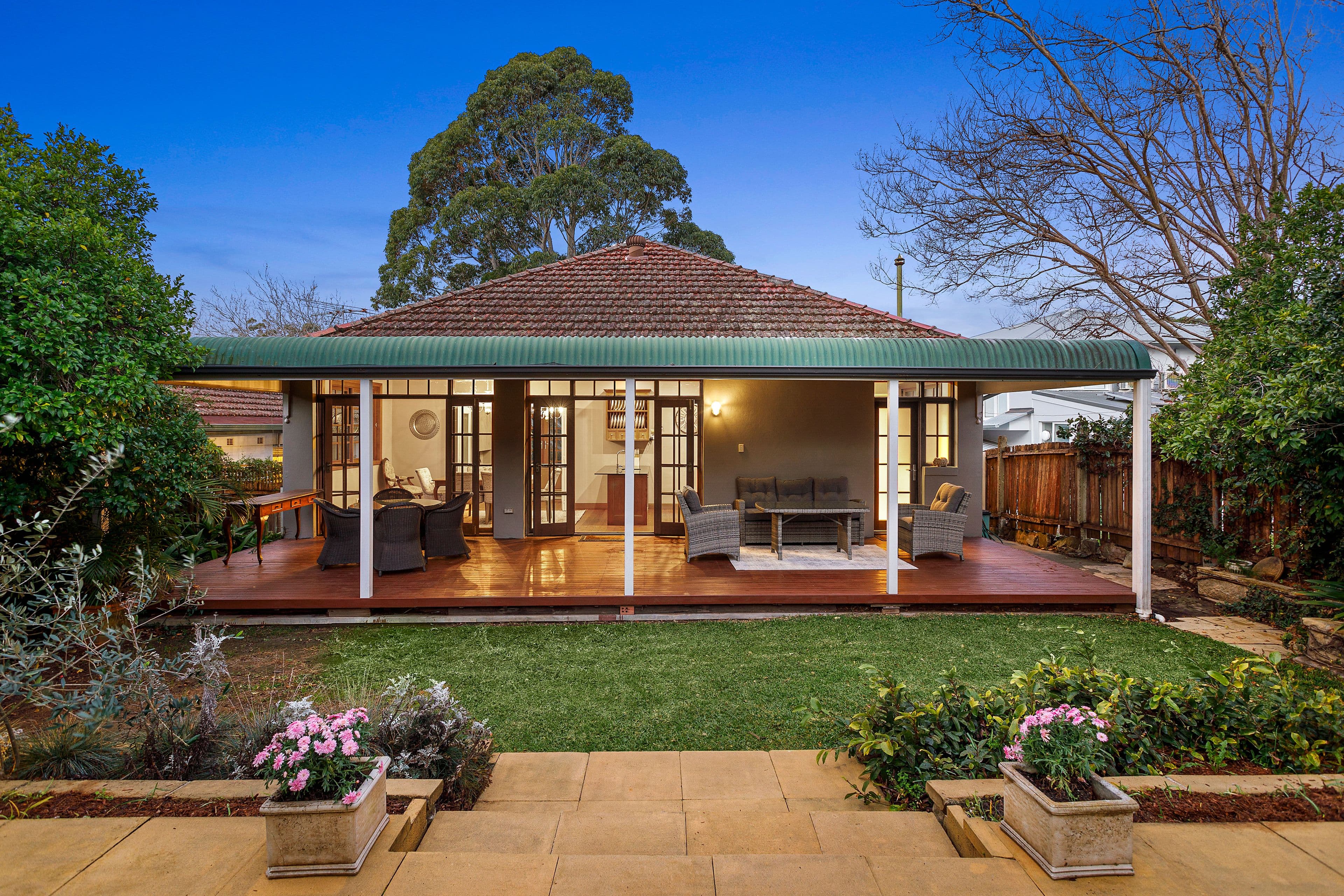 37 Lansdowne Parade, Oatley NSW 2223, Oatley - Image 1