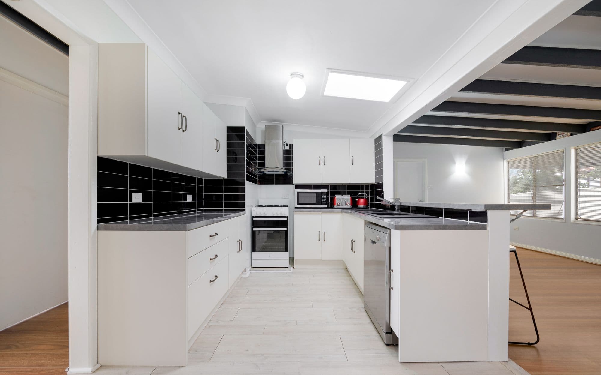21 Kelloway Avenue, Camden NSW 2570, Camden - Thumbnail 4