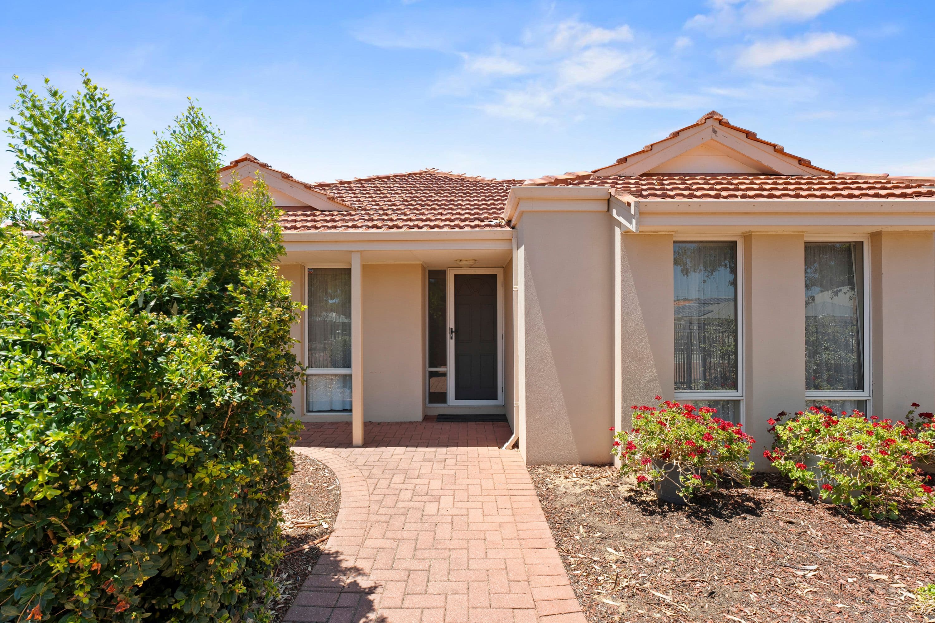 15 Friend Terrace, Baldivis WA 6171, Baldivis - Thumbnail 2