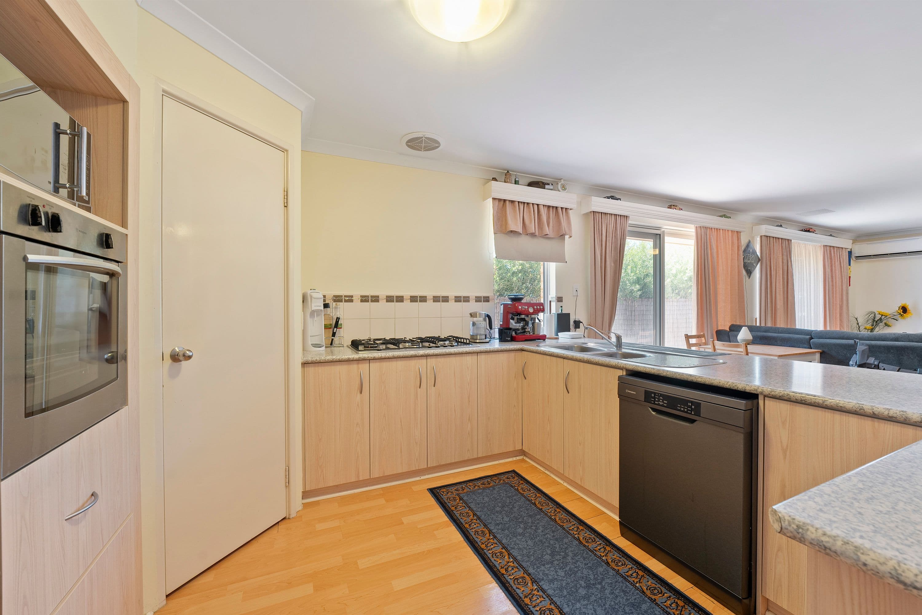 15 Friend Terrace, Baldivis WA 6171, Baldivis - Thumbnail 6