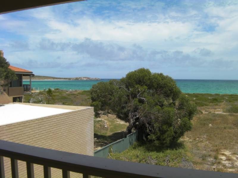 4 Hawcroft Place, LANCELIN WA 6044, Lancelin - Image 1