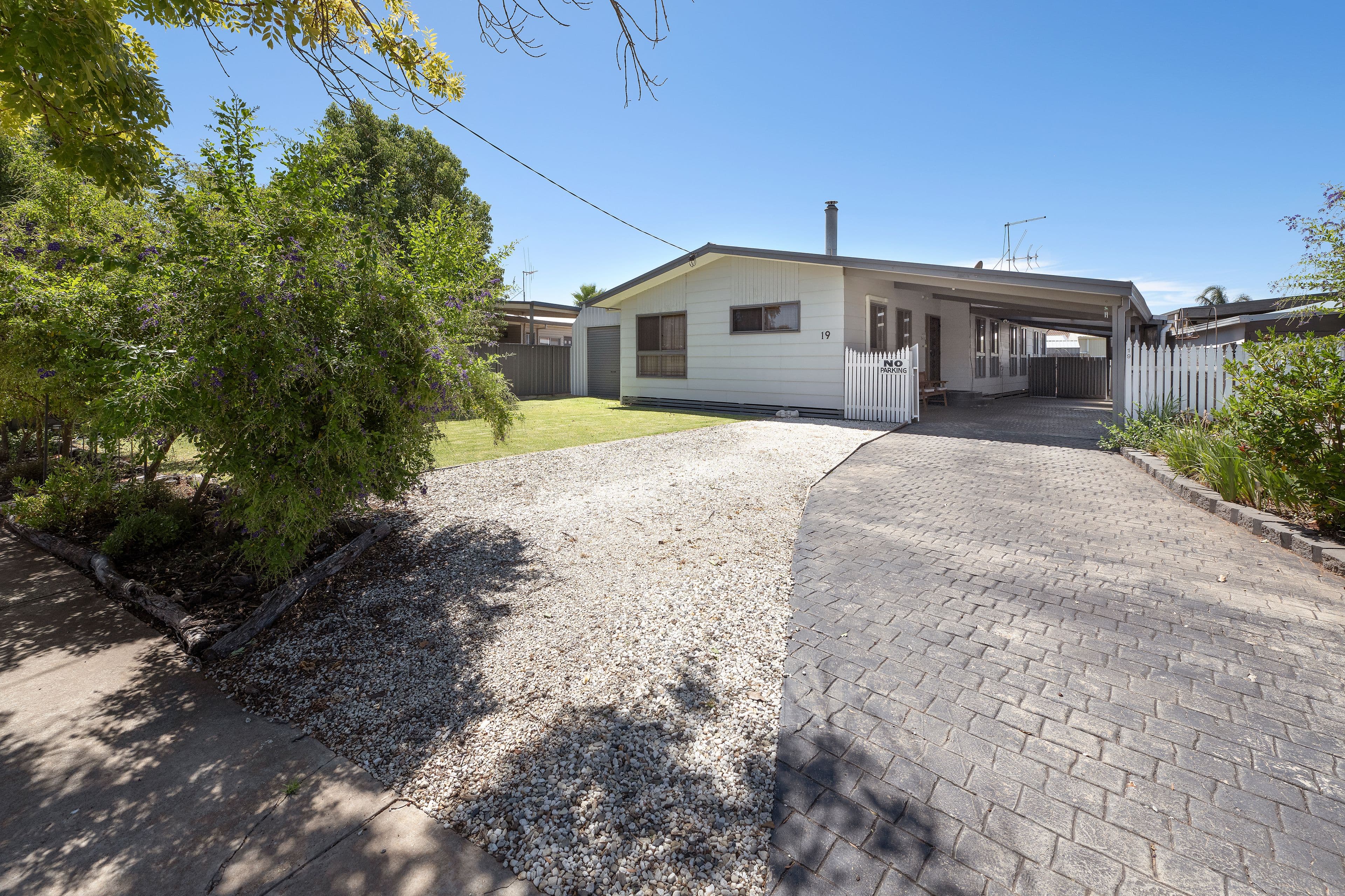 19 Holloway Grove, Swan Hill VIC 3585, Swan Hill - Image 1