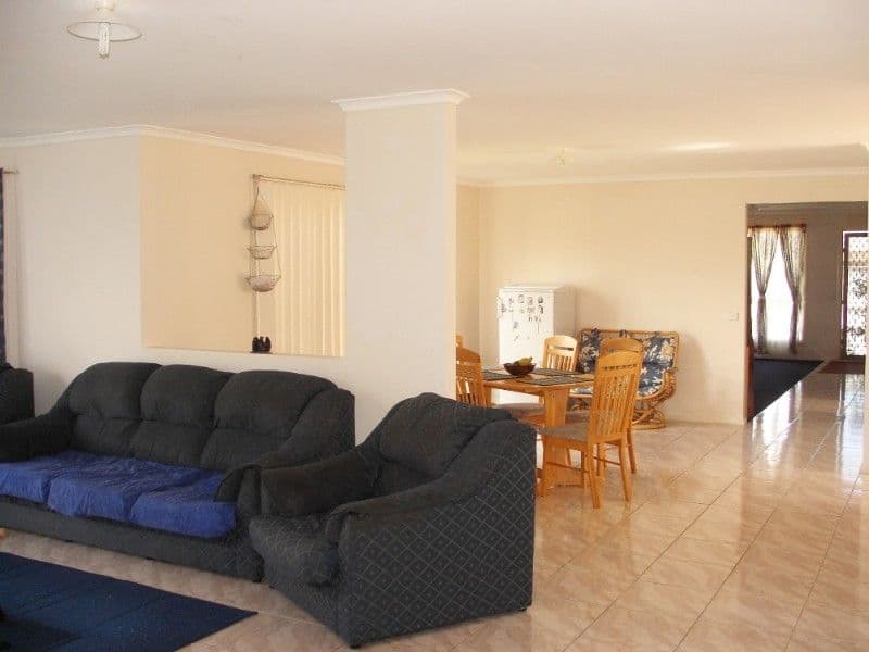 25 Park Boulevard, PAKENHAM VIC 3810, Pakenham - Thumbnail 4