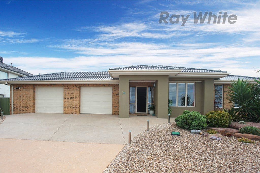 25 River Walk Drive, POINT COOK VIC 3030, Point Cook - Thumbnail 3