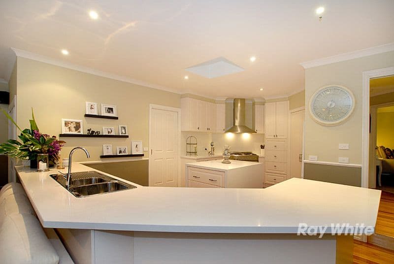 14 Grantham Crescent, BERWICK VIC 3806, Berwick - Thumbnail 8