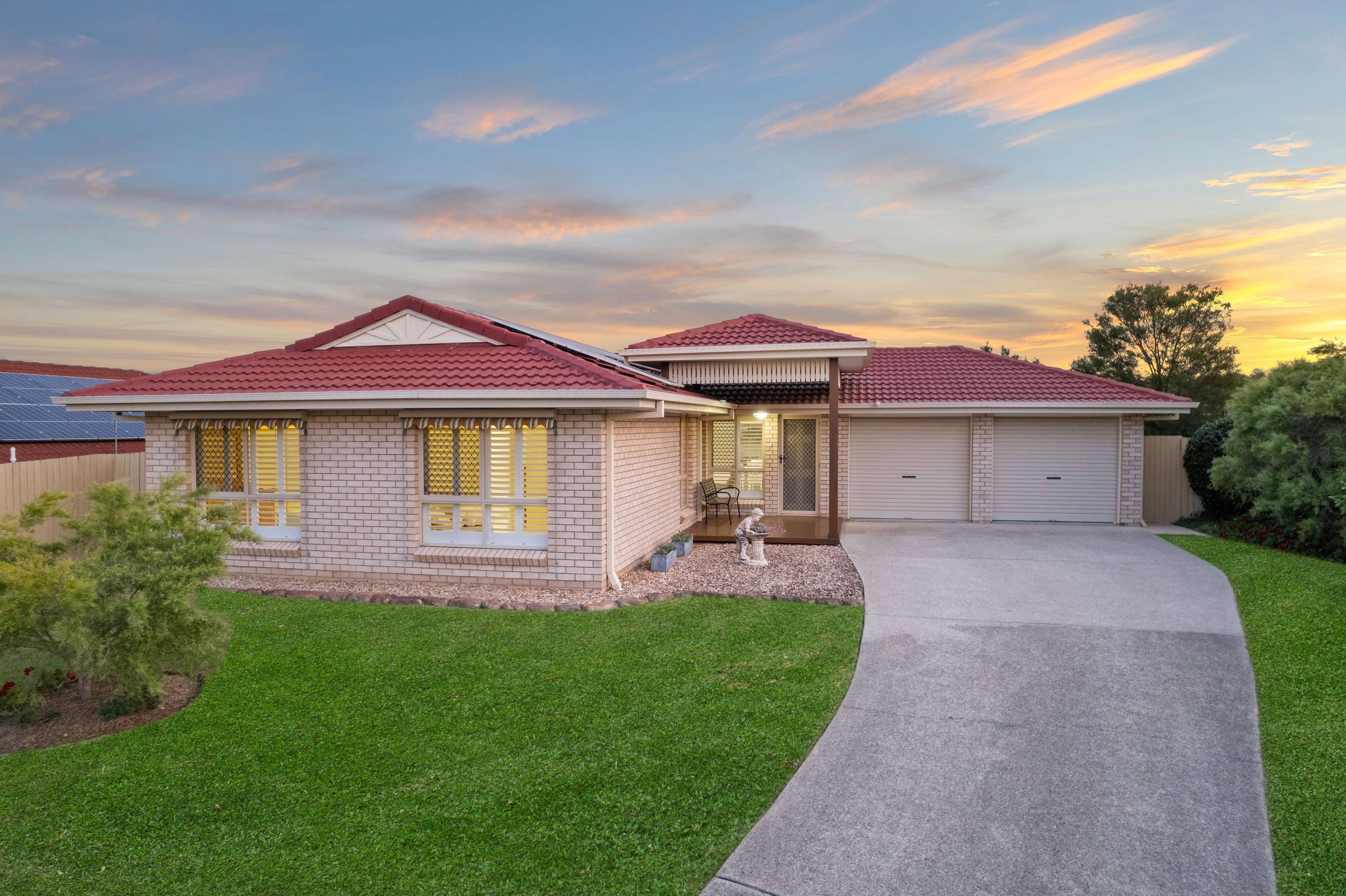 10 Leicestershire Close, Heritage Park QLD 4118, Heritage Park - Image 1