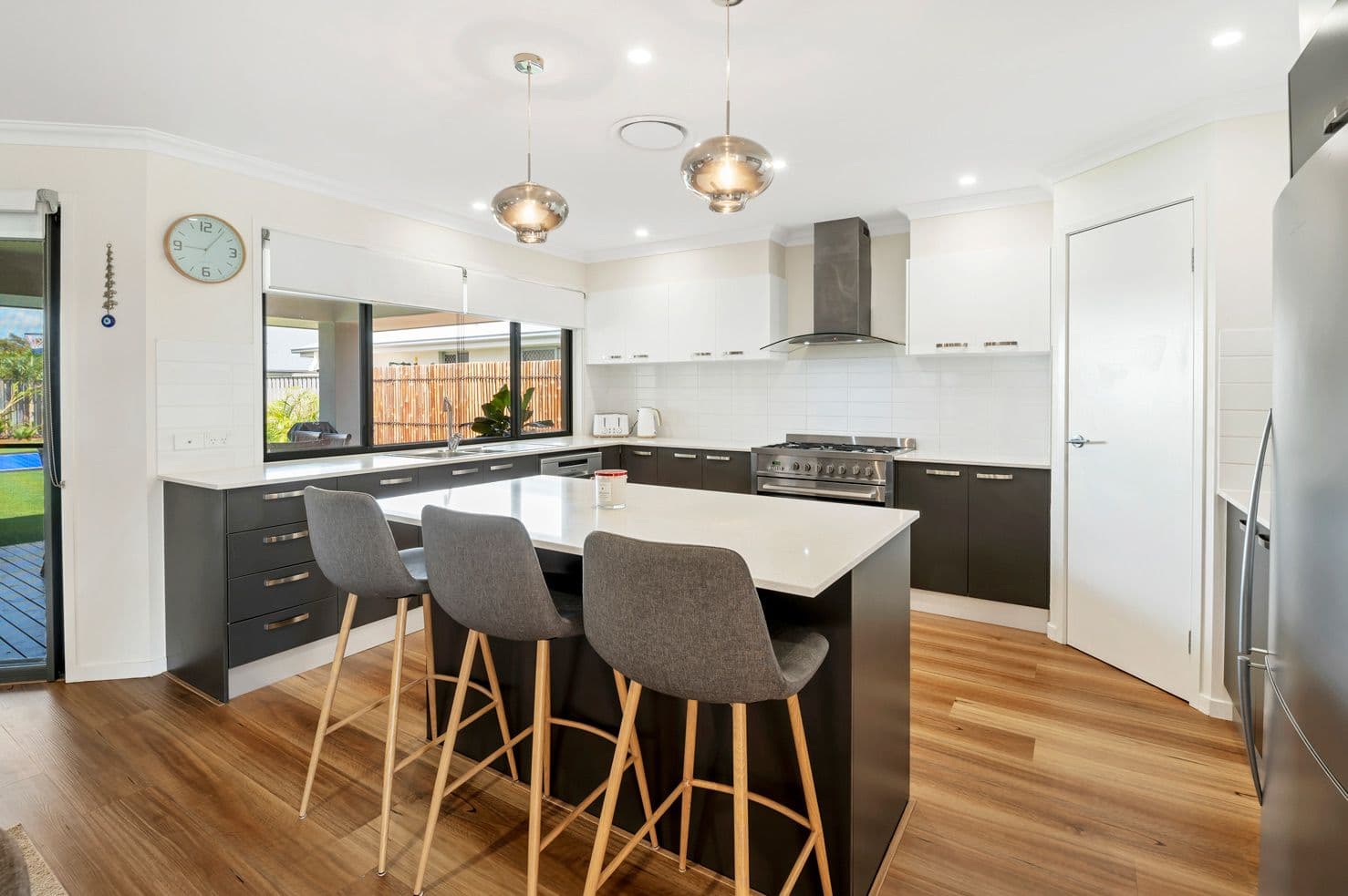 12 Severn Street, Coomera QLD 4209, Coomera - Thumbnail 3