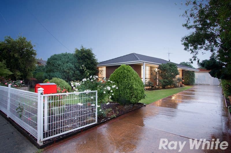 9 Guest Road, PAKENHAM VIC 3810, Pakenham - Image 1