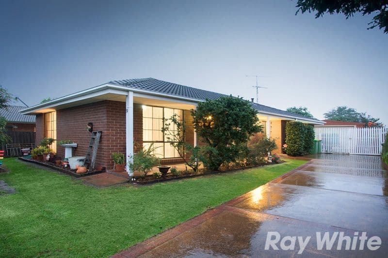9 Guest Road, PAKENHAM VIC 3810, Pakenham - Thumbnail 2