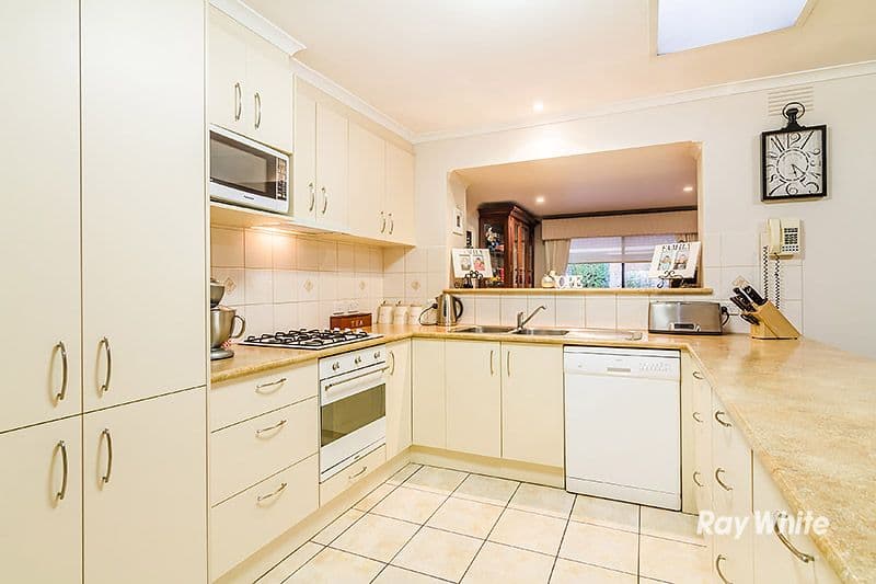 99 Clarendon Street, Cranbourne VIC 3977, Cranbourne - Thumbnail 5