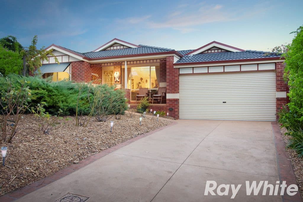 12 Kristina Court, Pakenham VIC 3810, Pakenham - Thumbnail 3