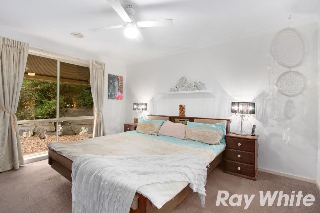 12 Kristina Court, Pakenham VIC 3810, Pakenham - Thumbnail 4