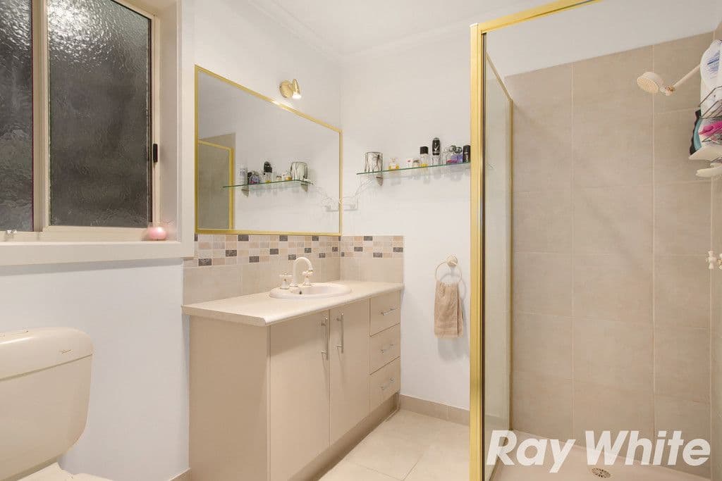 12 Kristina Court, Pakenham VIC 3810, Pakenham - Thumbnail 5