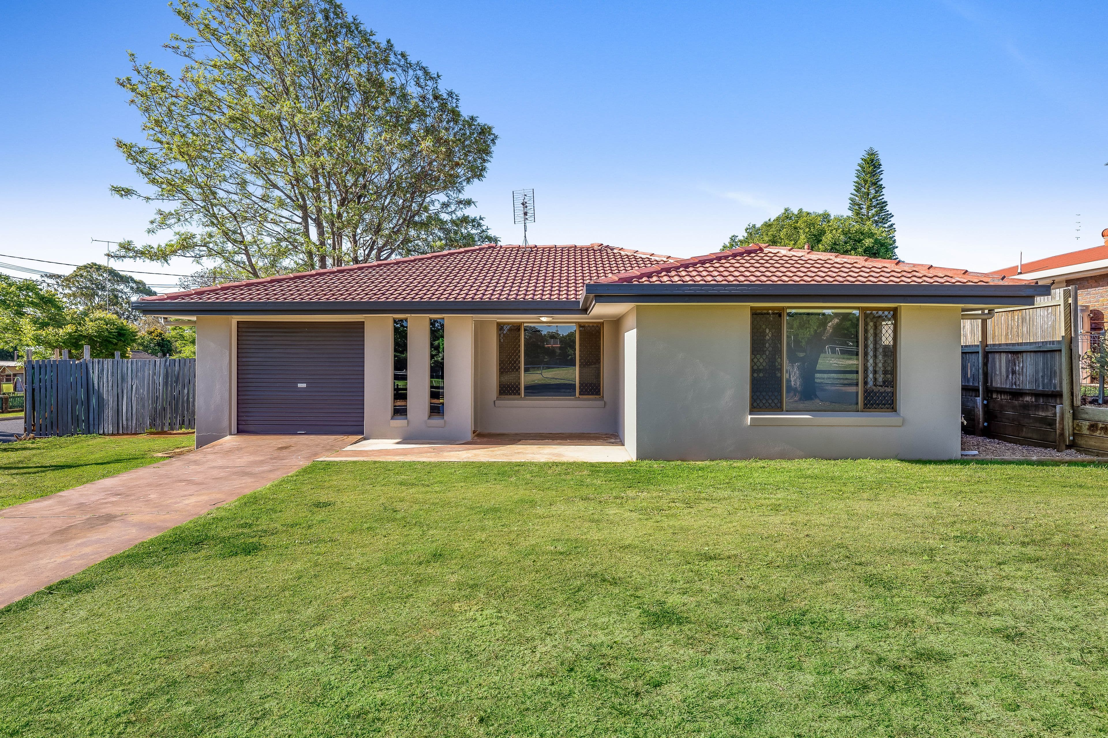 15 Damian Crescent, Kearneys Spring QLD 4350, Kearneys Spring - Image 1