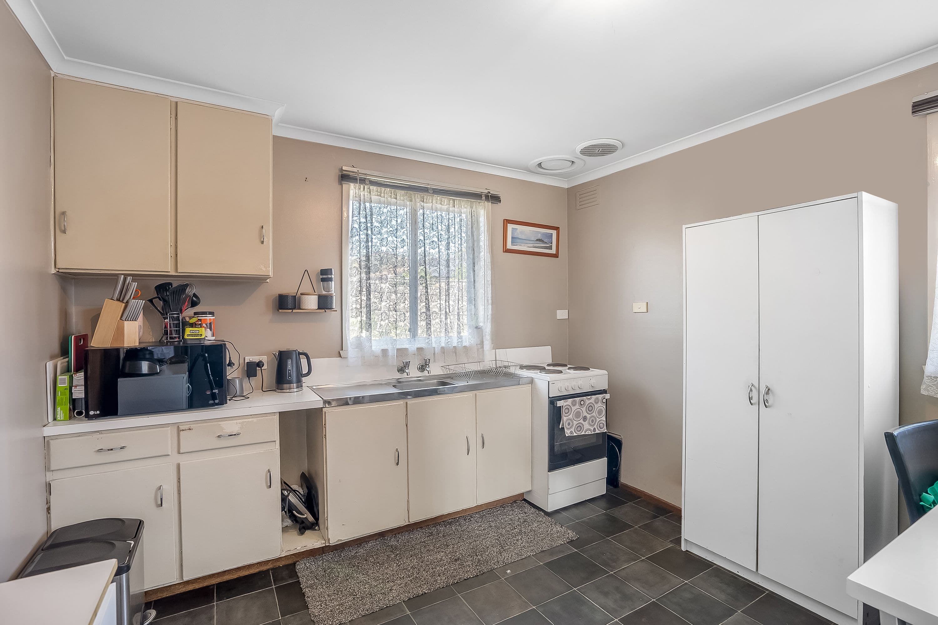 13 Bradman Street, Clarendon Vale TAS 7019, Clarendon Vale - Thumbnail 7