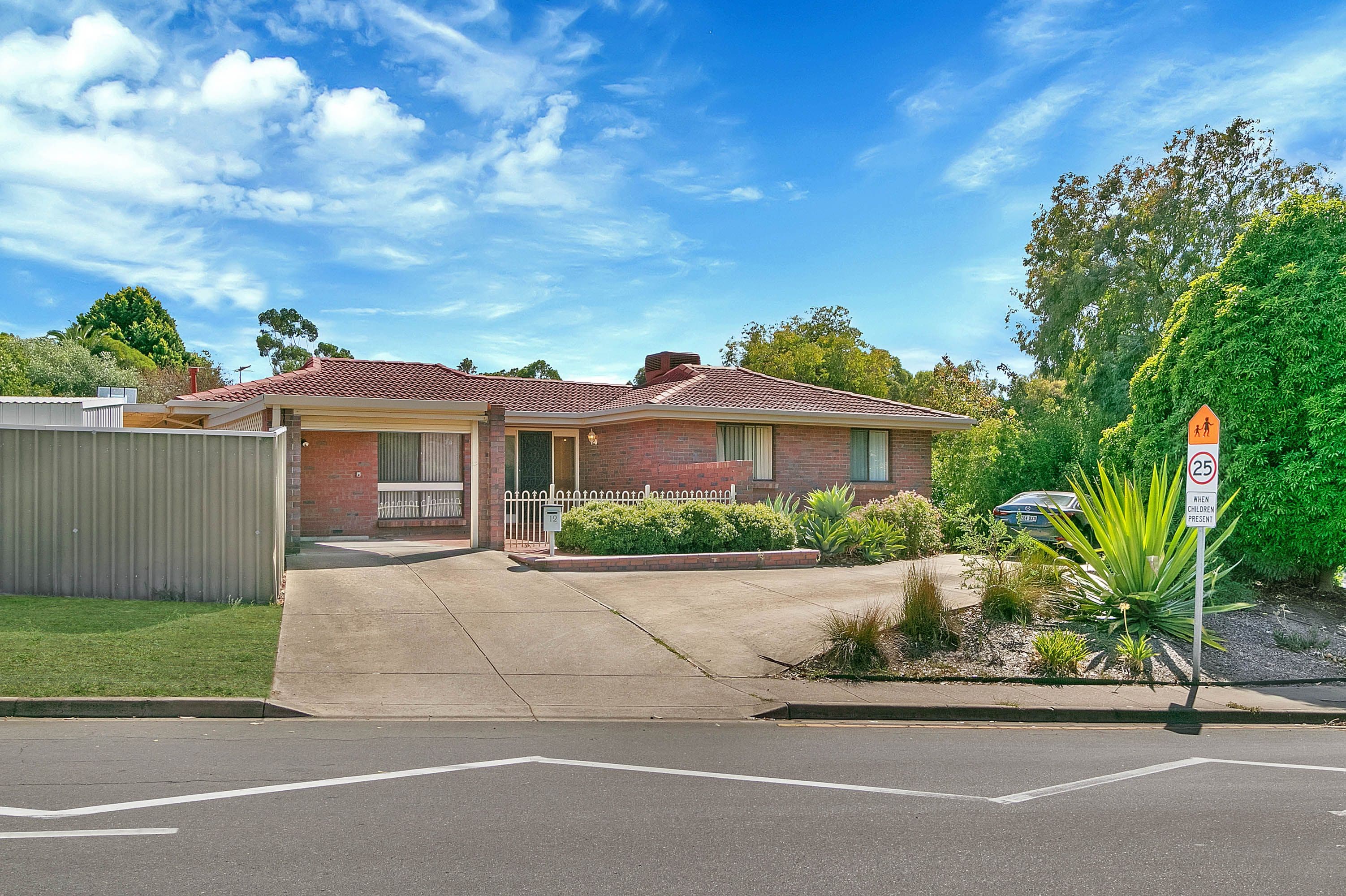 12 McEwin Avenue, Redwood Park SA 5097, Redwood Park - Thumbnail 2