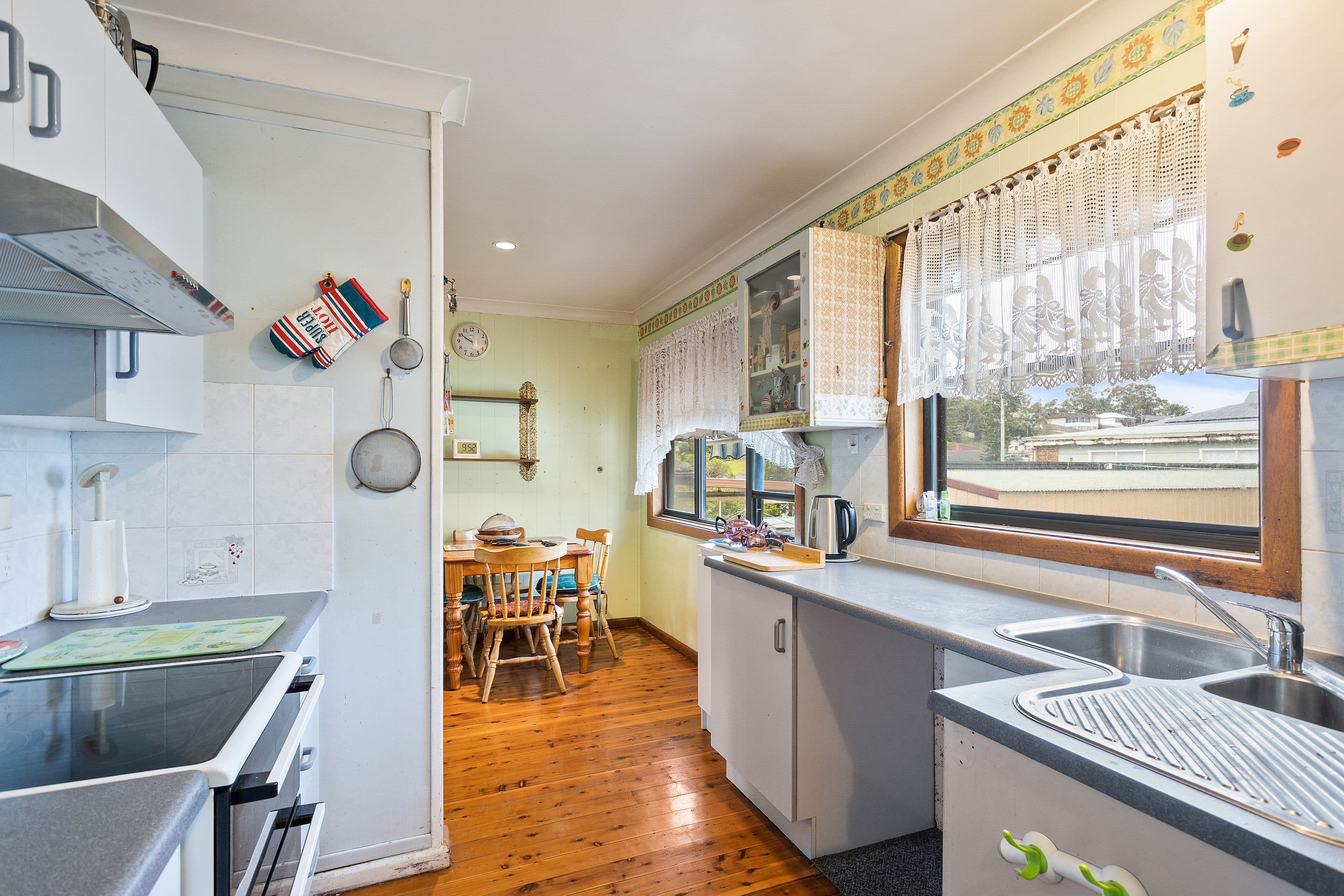 522 Northcliffe Drive, Berkeley NSW 2506, Berkeley - Thumbnail 2