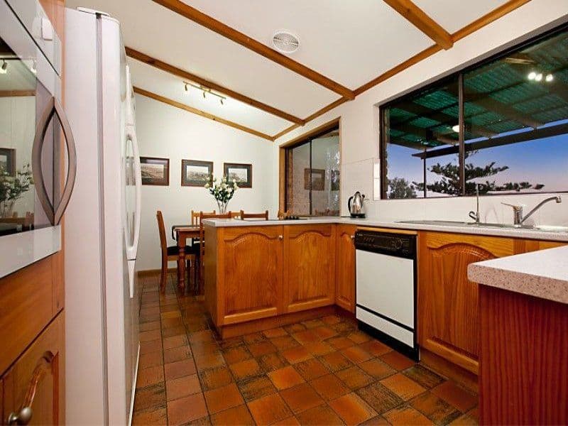 60 Murray Road, PORT NOARLUNGA SA 5167, Port Noarlunga - Thumbnail 3