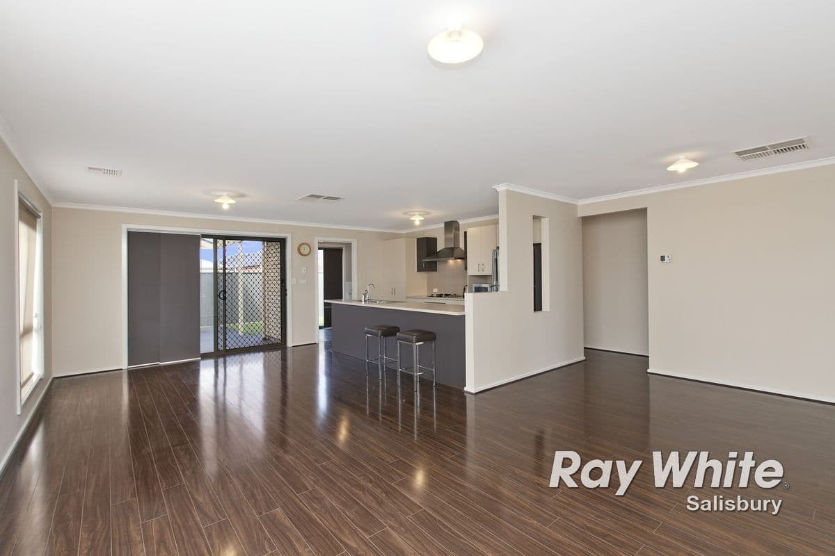 10 Chateau Avenue, ANDREWS FARM SA 5114, Andrews Farm - Thumbnail 2