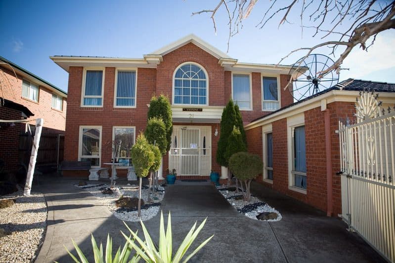 21 Cambala Avenue, LALOR VIC 3075, Lalor - Image 1