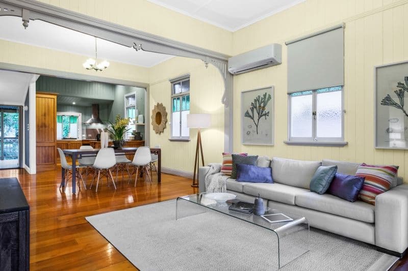 28  Coronation Street, BARDON QLD 4065, Bardon - Thumbnail 2