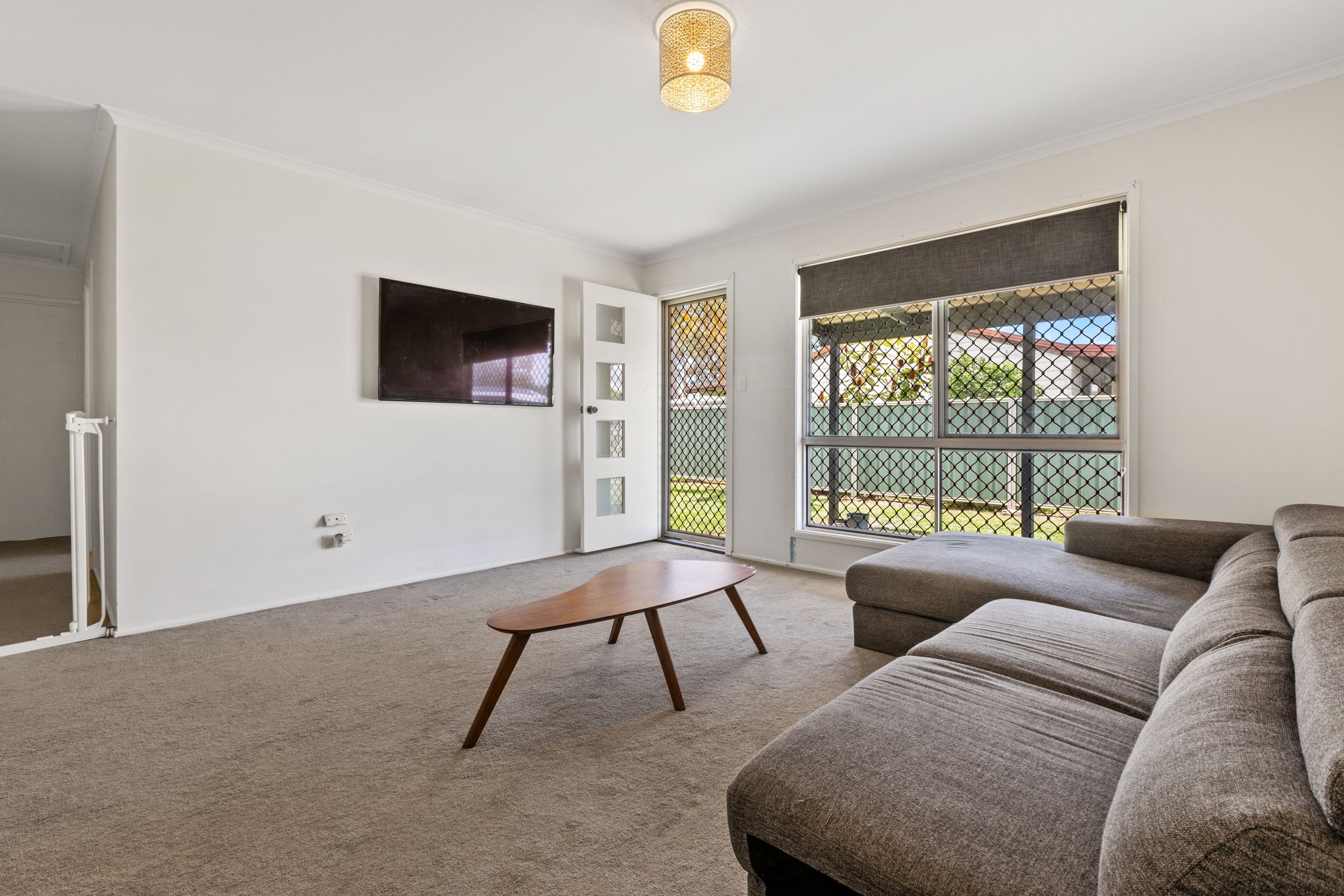 50 Sharon Drive, Eagleby QLD 4207, Eagleby - Thumbnail 7
