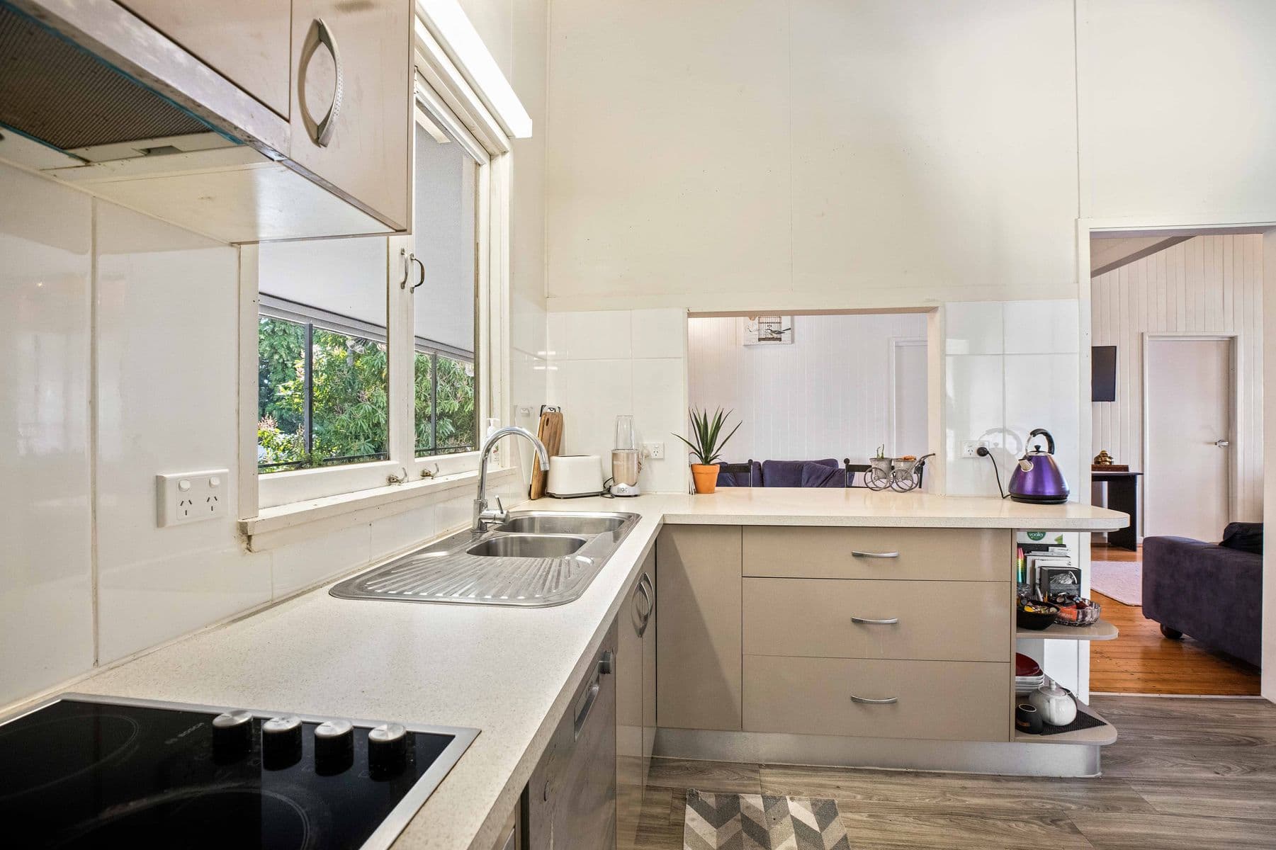 101 Digger Street, Cairns North - Thumbnail 8