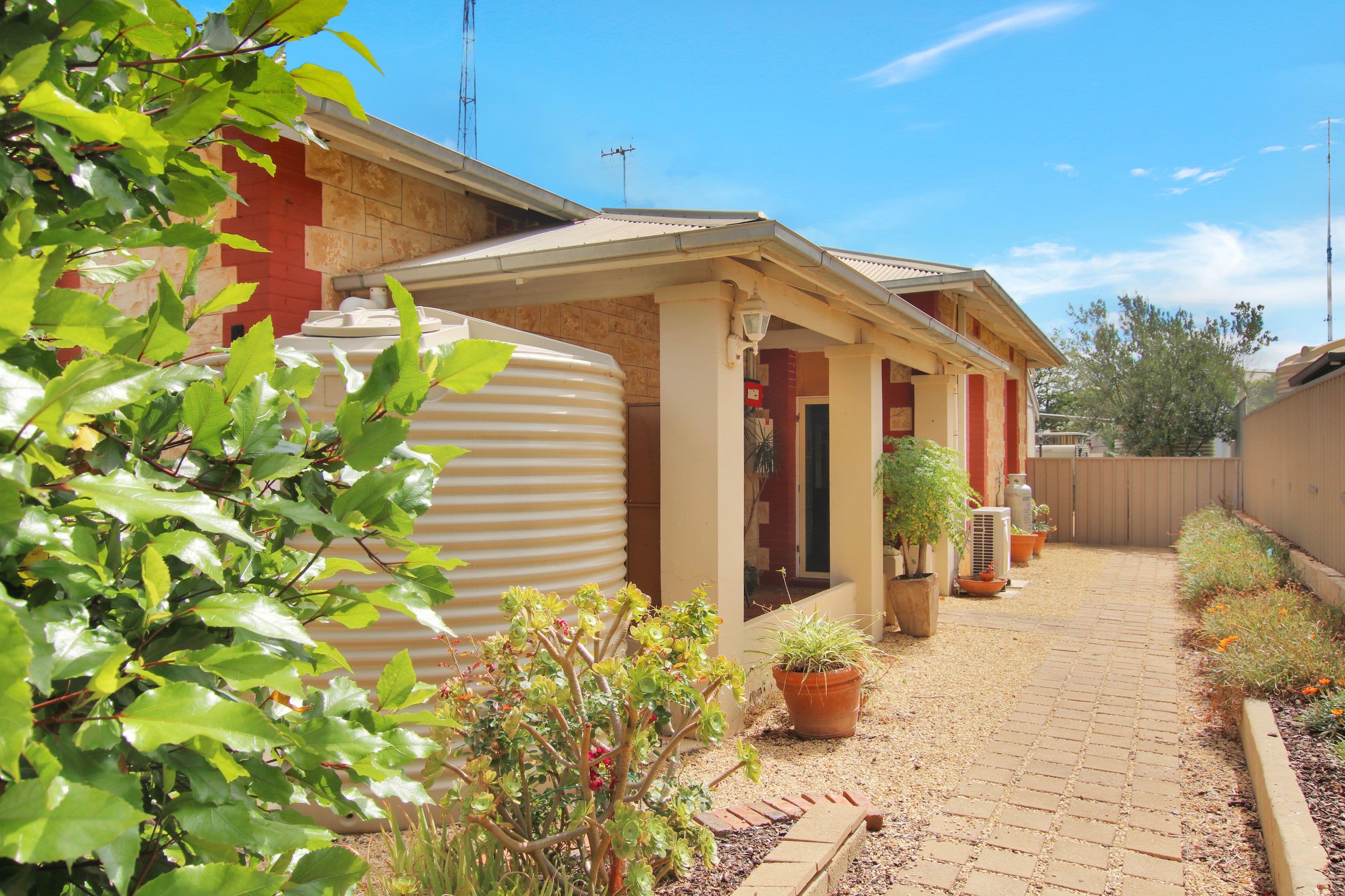8 Kirby Street, Waikerie SA 5330, Waikerie - Thumbnail 3
