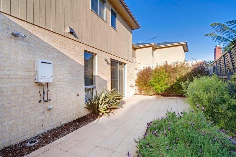 6 Wayne Court, ASPENDALE VIC 3195, Aspendale - Thumbnail 2