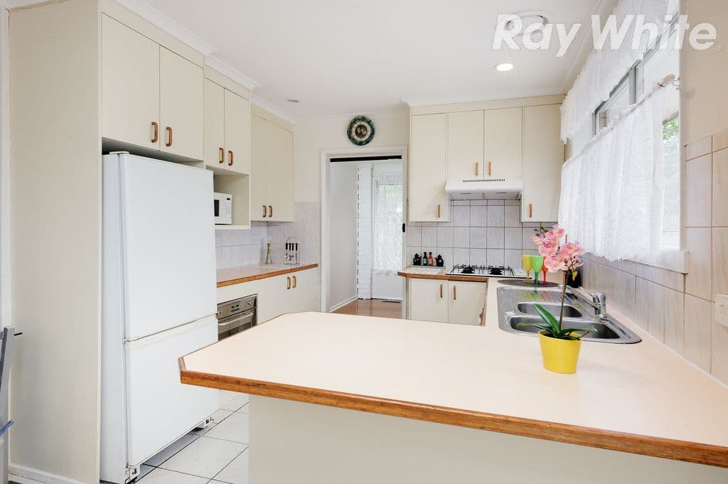26 Noorong Avenue, Bundoora VIC 3083, Bundoora - Thumbnail 4
