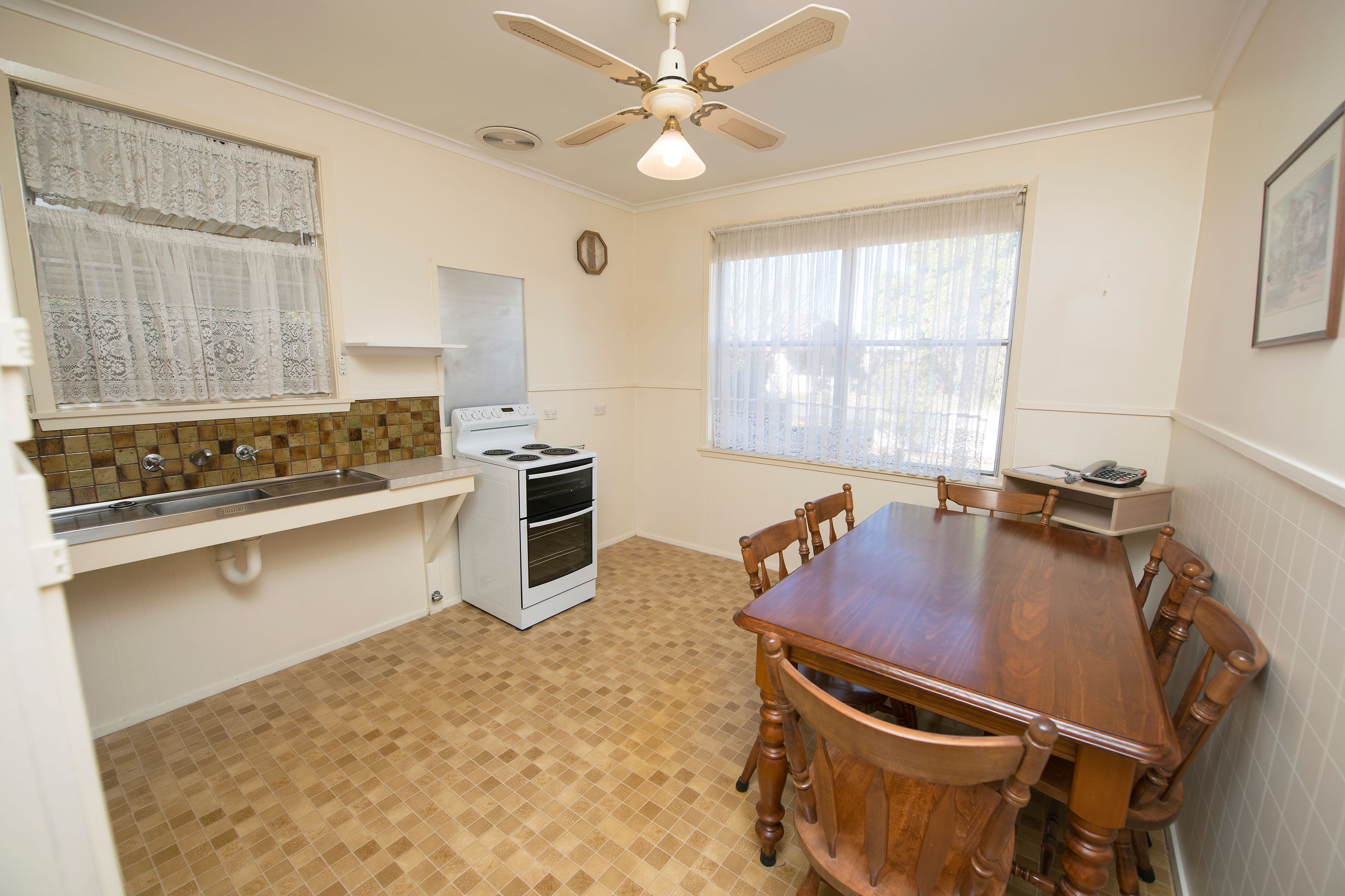 36 Boys Street, Swan Hill VIC 3585, Swan Hill - Thumbnail 2