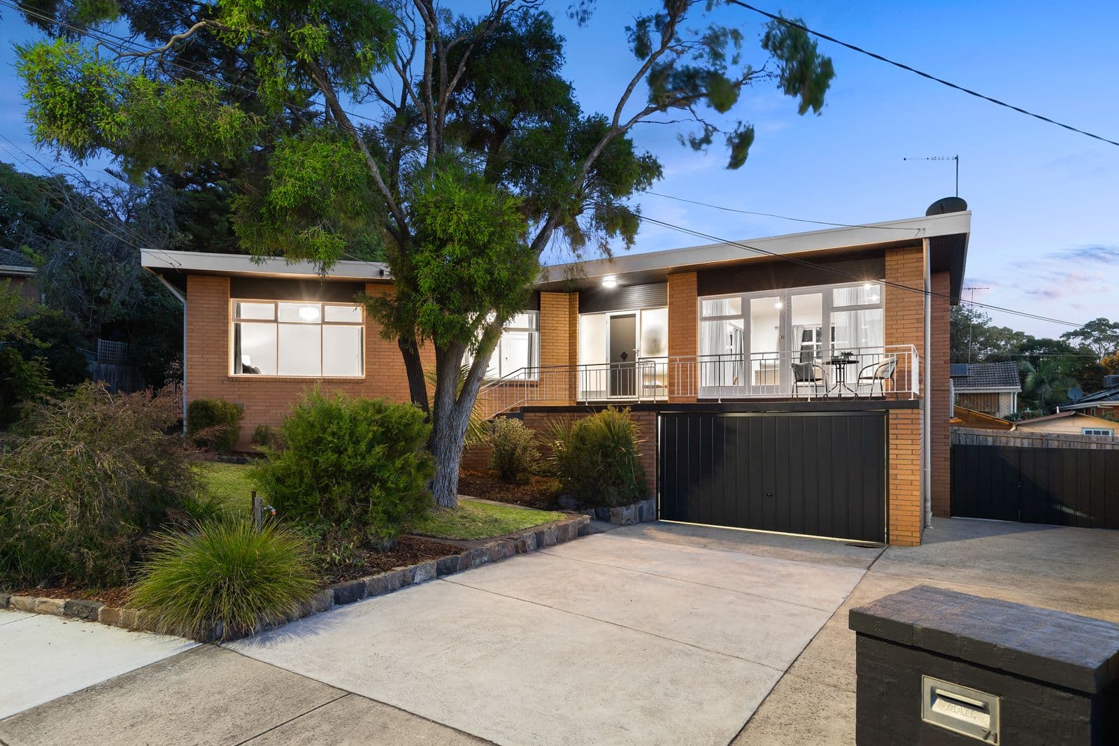 71 Lorraine Drive, Burwood East VIC 3151, Burwood East - Thumbnail 2