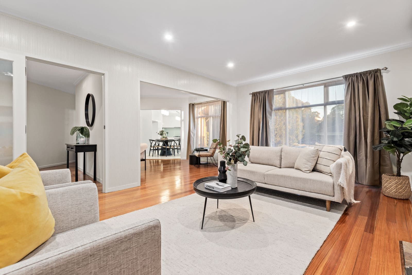 71 Lorraine Drive, Burwood East VIC 3151, Burwood East - Thumbnail 3