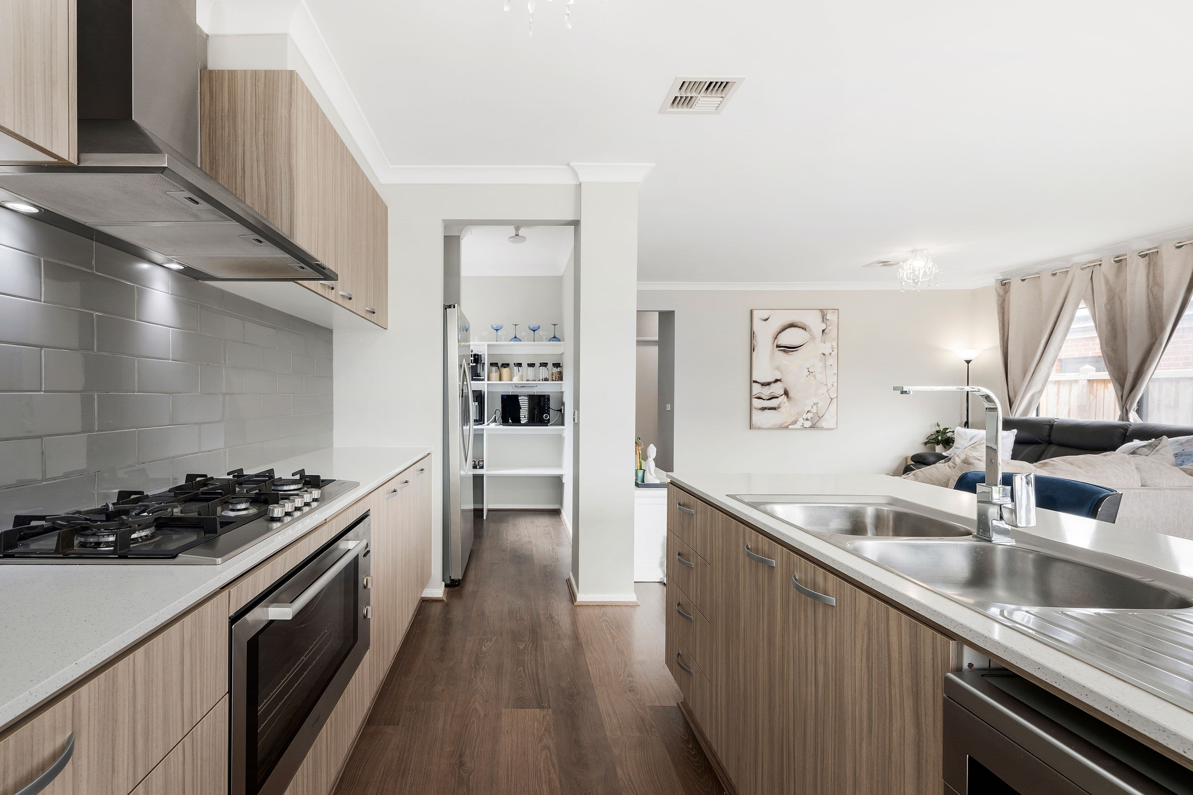 115 Ellscott Boulevard, Mickleham VIC 3064, Mickleham - Thumbnail 7