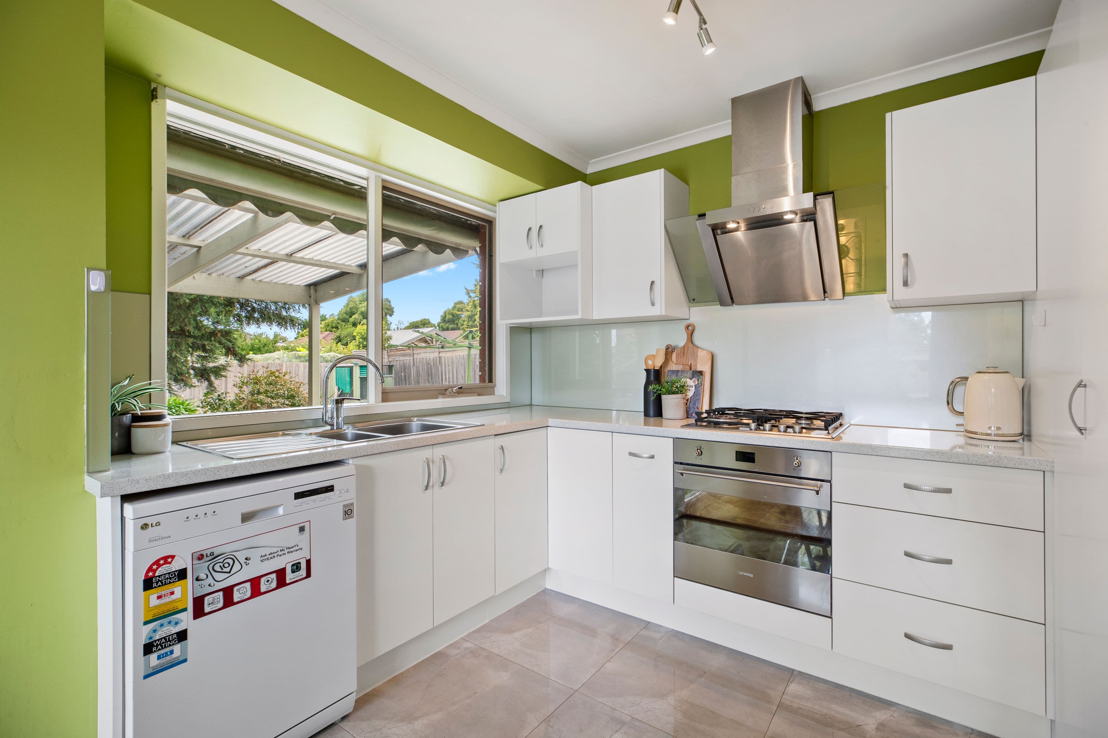 15 Adrian Place, Rowville VIC 3178, Rowville - Thumbnail 6