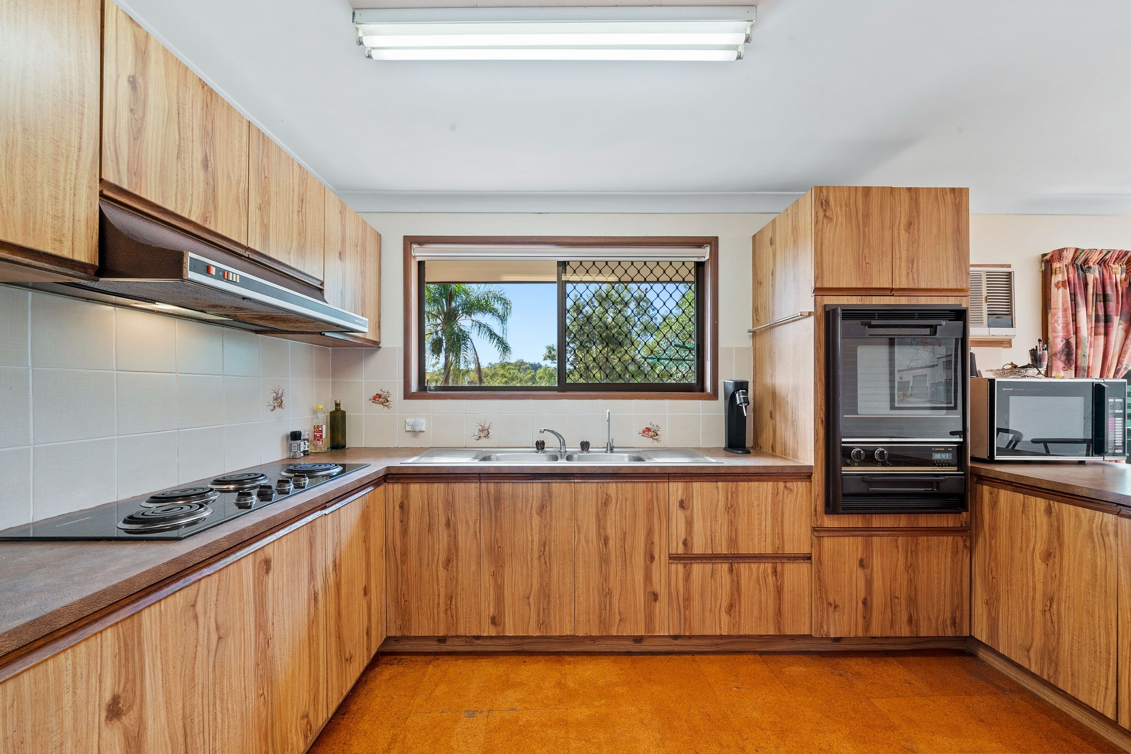 11 Janine Drive, Bahrs Scrub QLD 4207, Bahrs Scrub - Thumbnail 6