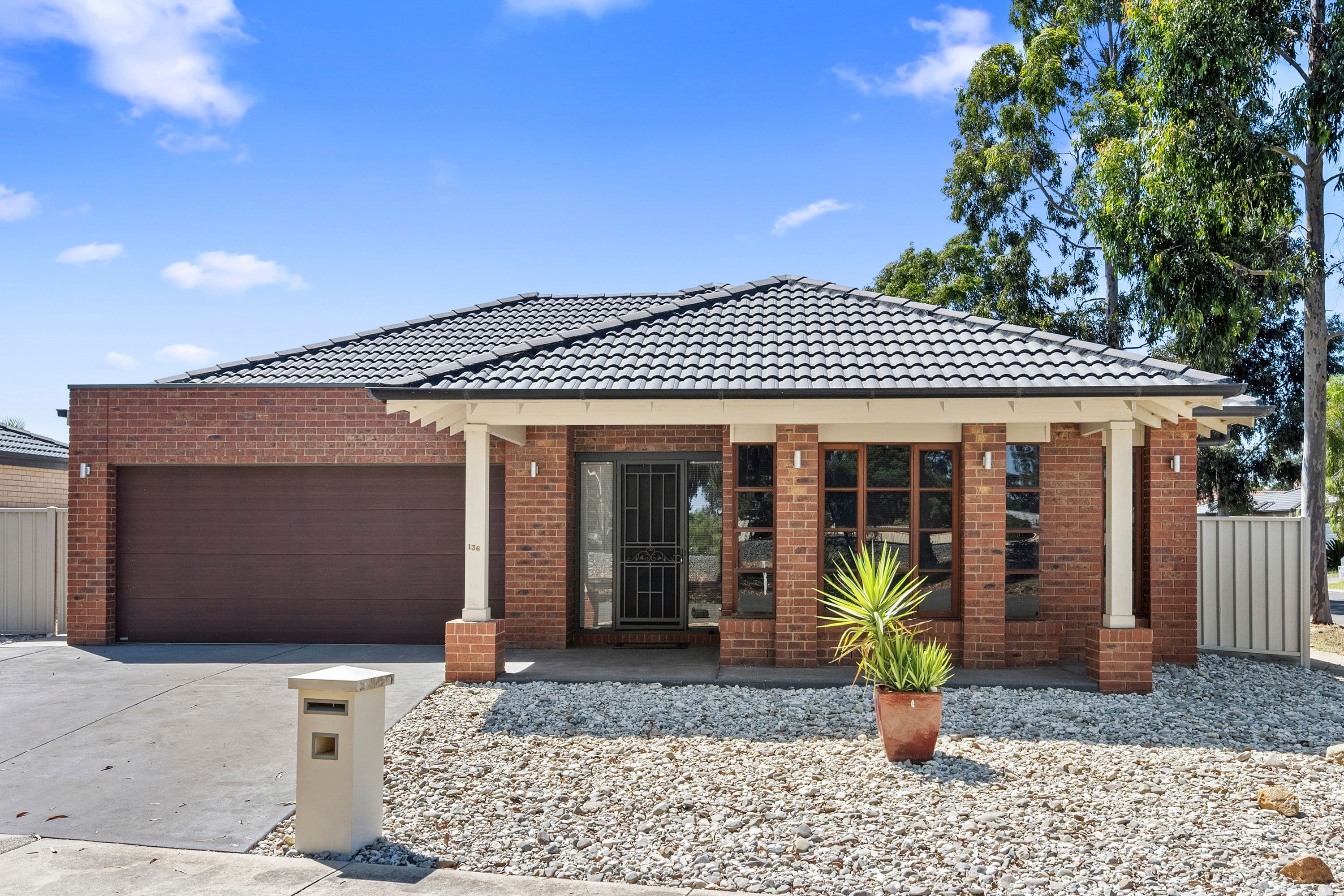 136 Myrtle Road, Ascot VIC 3551, Ascot - Image 1