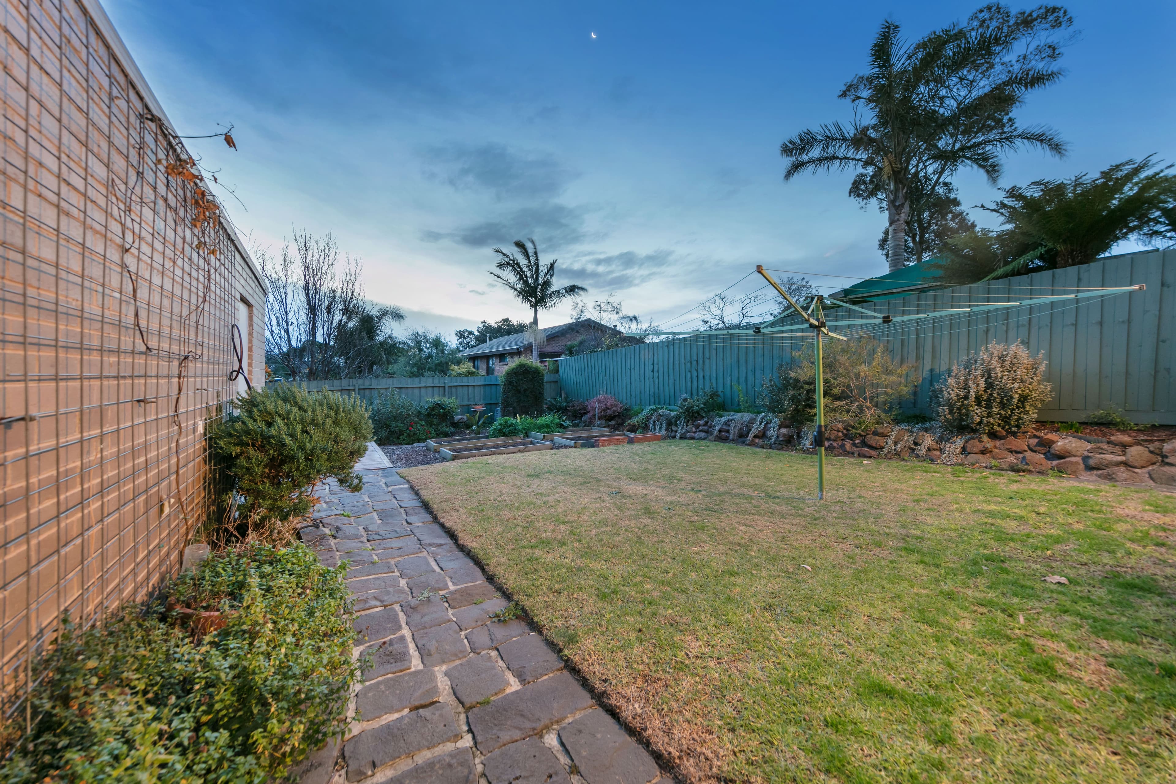 99 McMahons Road, Frankston VIC 3199, Frankston - Thumbnail 8